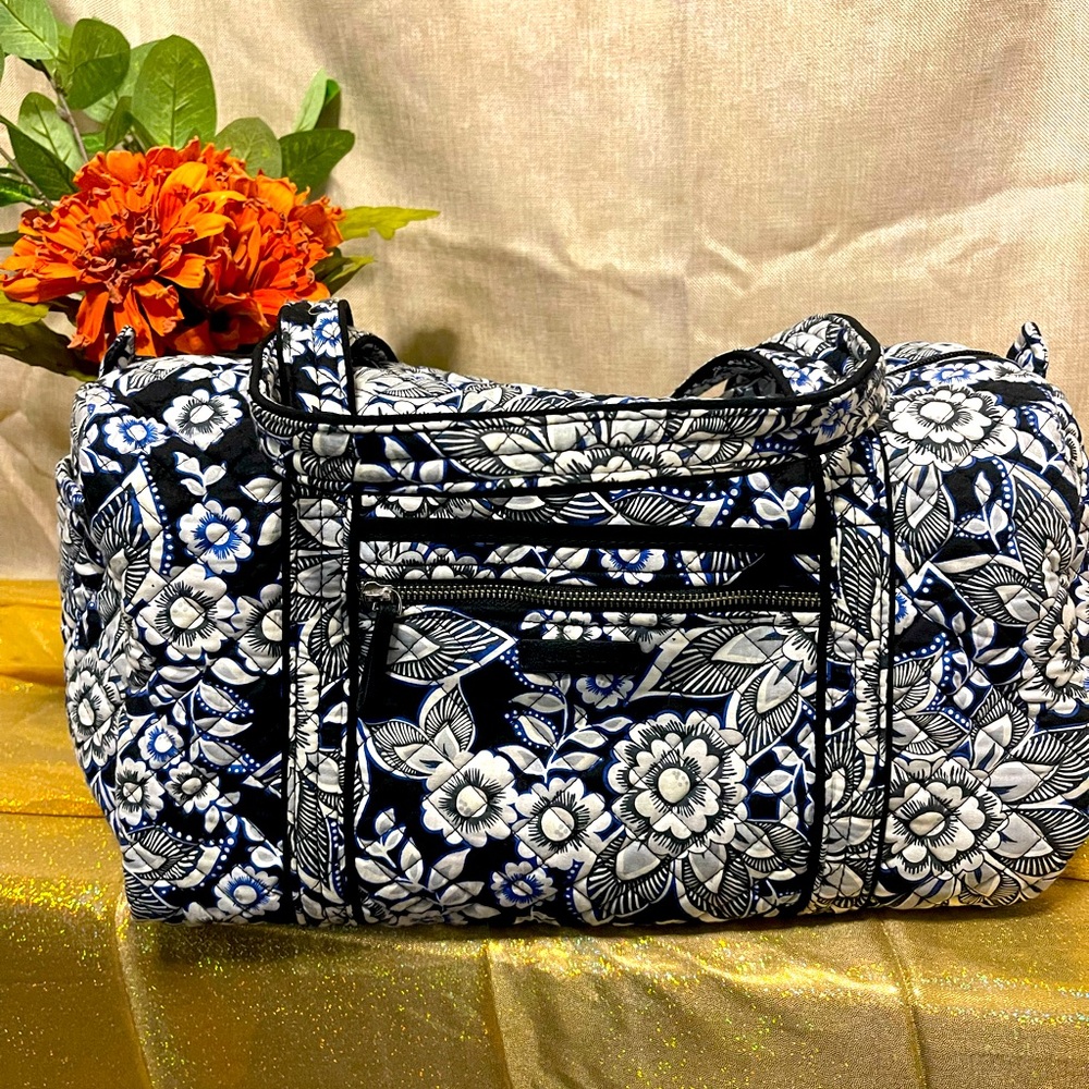 Vera Bradley Small Duffel - Snow Lotus